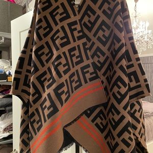 FENDI FF poncho